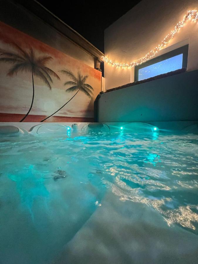 Casa Orilla! Beautiful Private Holiday Villa With Hot Tub La Oliva Eksteriør billede