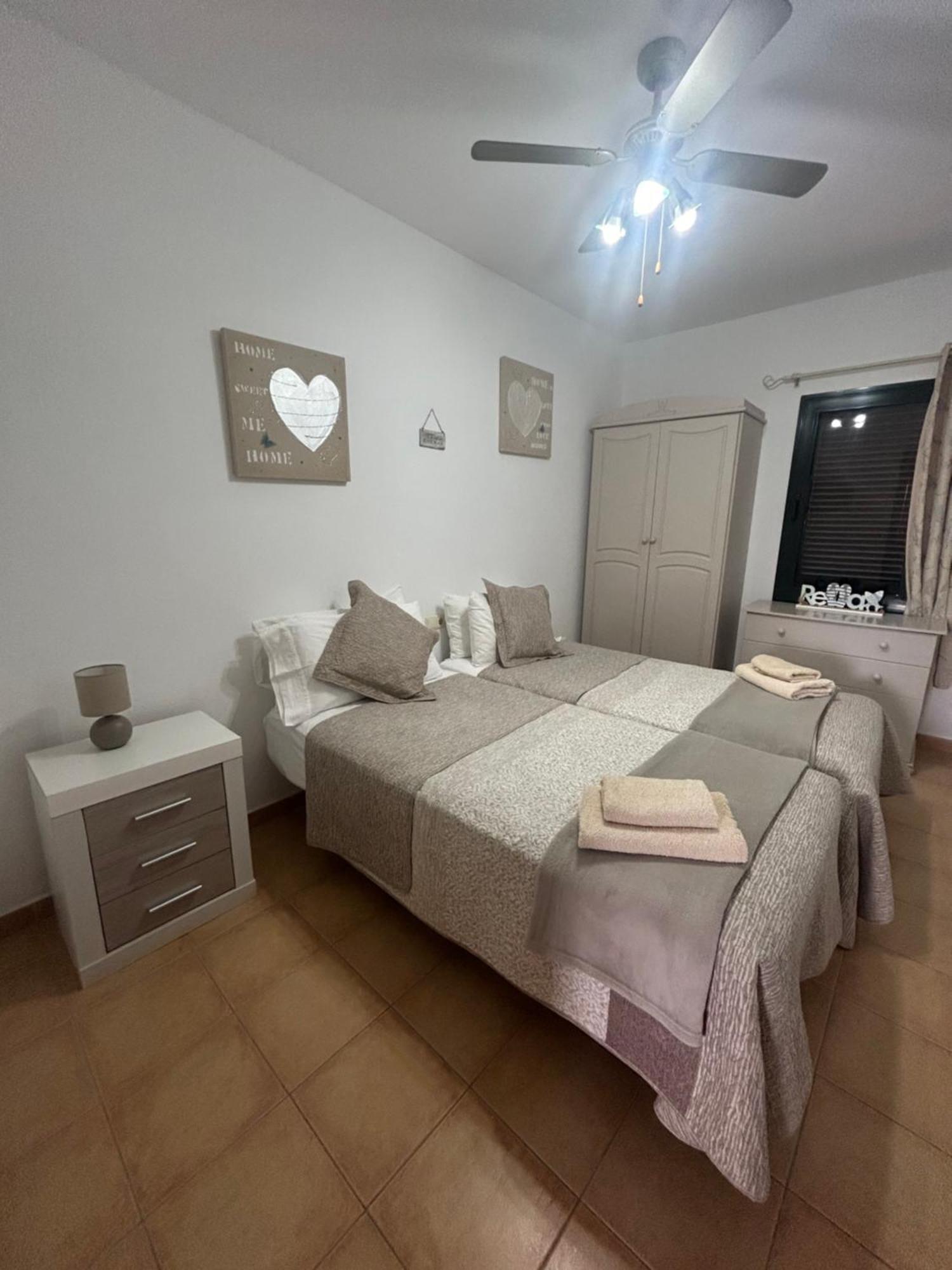 Casa Orilla! Beautiful Private Holiday Villa With Hot Tub La Oliva Eksteriør billede