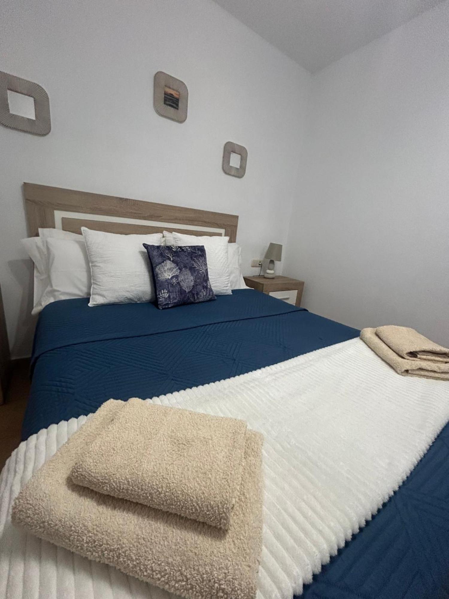 Casa Orilla! Beautiful Private Holiday Villa With Hot Tub La Oliva Eksteriør billede
